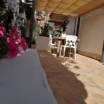 Couette-café Raggio Di Sole Parcheggio Privato 3*