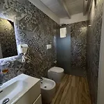 Raggio Di Sole Parcheggio Privato Couette-café Porto Cesareo