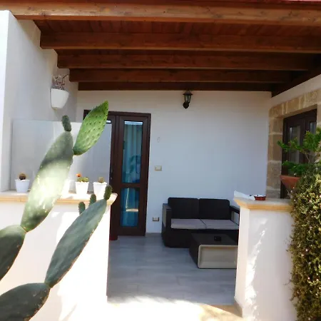 Raggio Di Sole Parcheggio Privato 3*