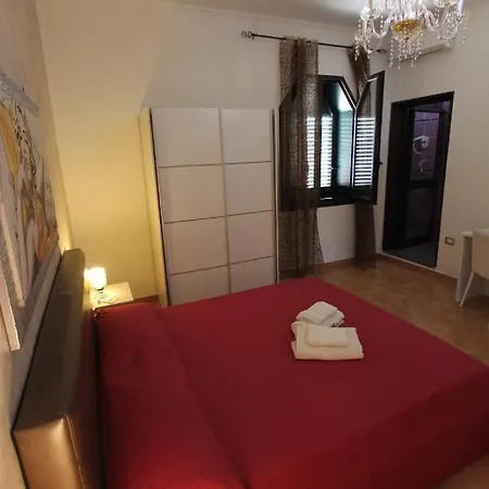 Raggio Di Sole Parcheggio Privato 3*